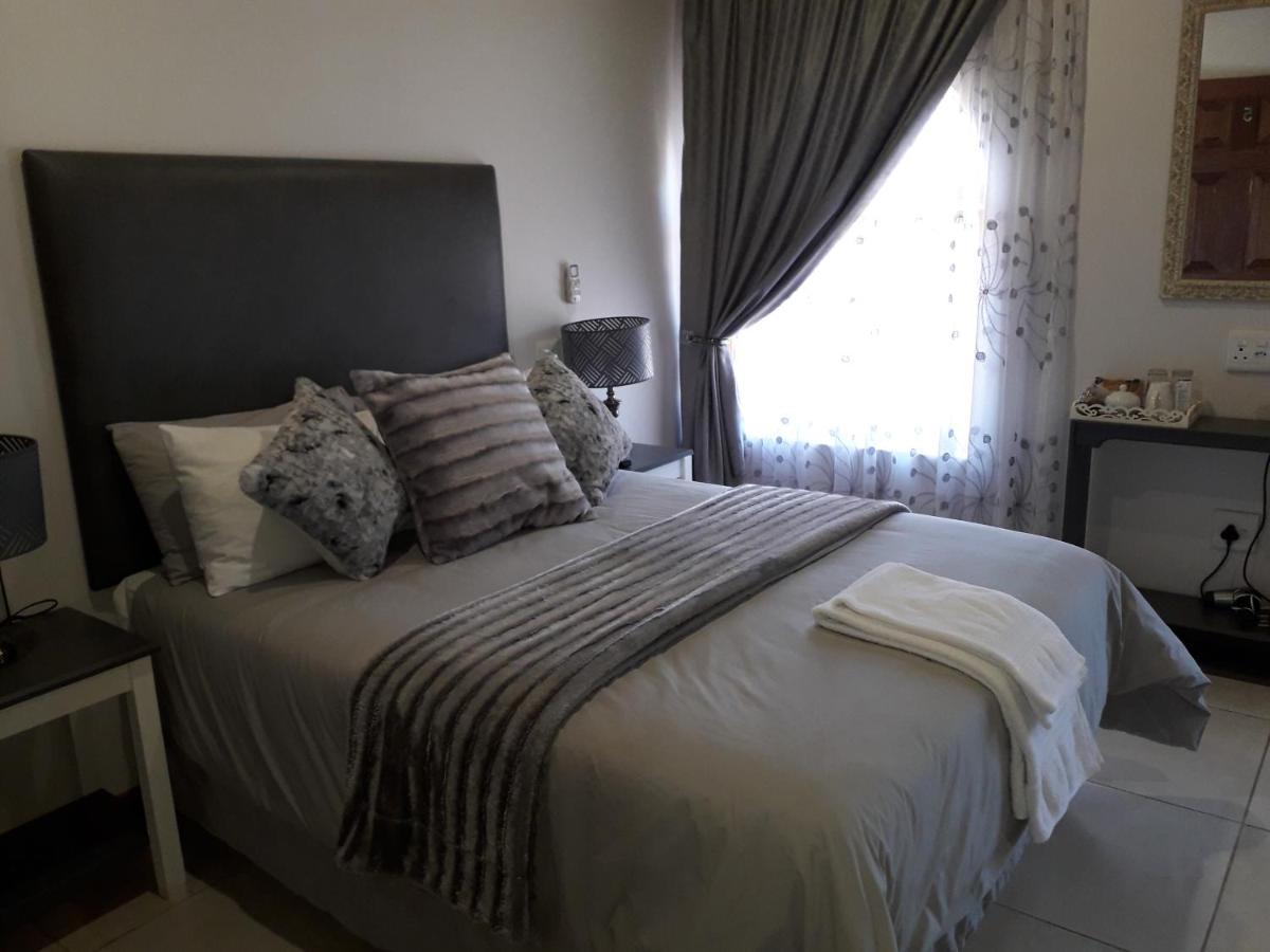 Tuscany Vryburg Exterior foto